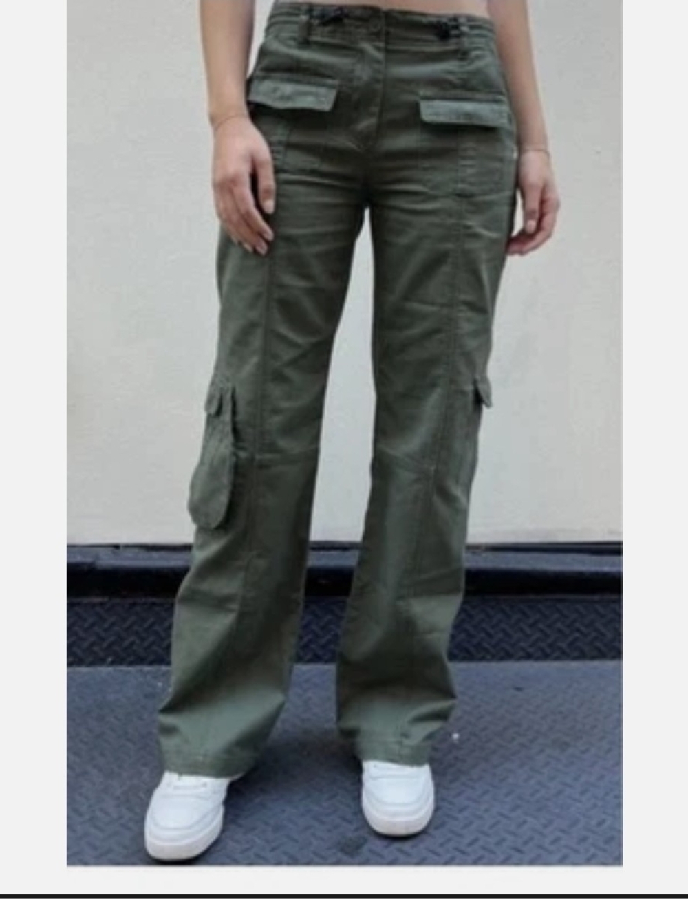 Brandy Melville Olive Wide-Leg Cargo Pants